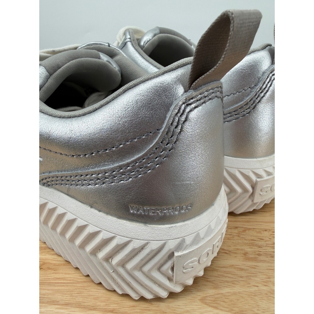 Sorel Womens ONA Ave Low Waterproof Leather Platform Sneaker Silver Sea Salt Sz8 - Picture 6 of 10